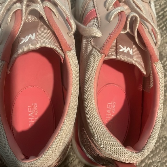 Michael Kors women’s shoes - Picture 4 of 9